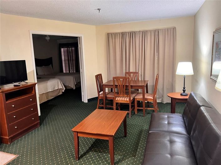 Image No.6-Appartement de 1 chambre à vendre à Saint John