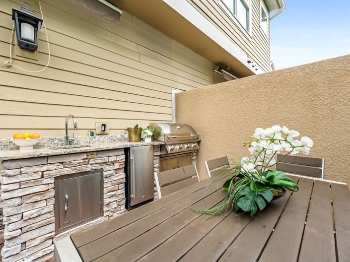 Image No.22-Maison de ville de 4 chambres à vendre à Saint John