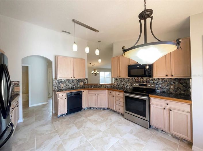 Image No.8-Maison de 2 chambres à vendre à Saint John