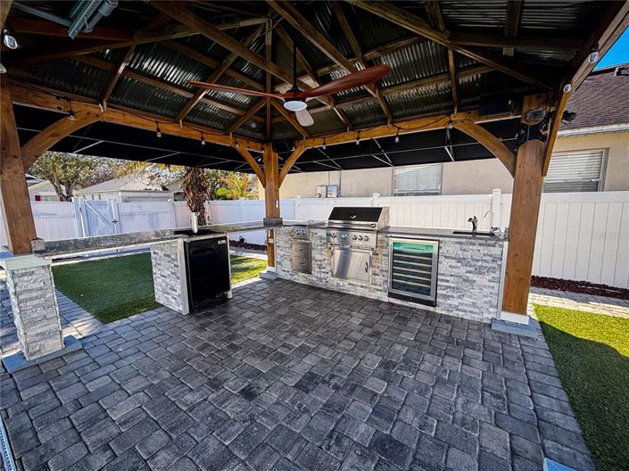 Image No.2-Maison de 5 chambres à vendre à Saint John