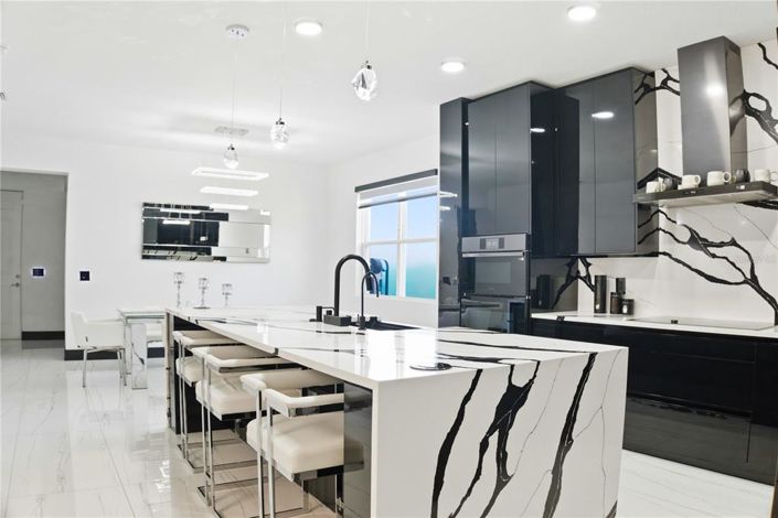 Image No.7-Maison de 5 chambres à vendre à Saint John