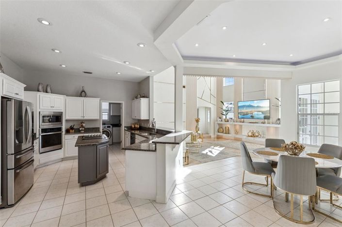 Image No.15-4 Bed House for sale