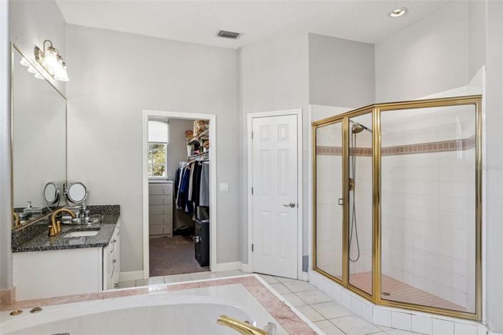 Image No.30-4 Bed House for sale