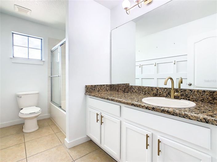 Image No.37-5 Bed House for sale