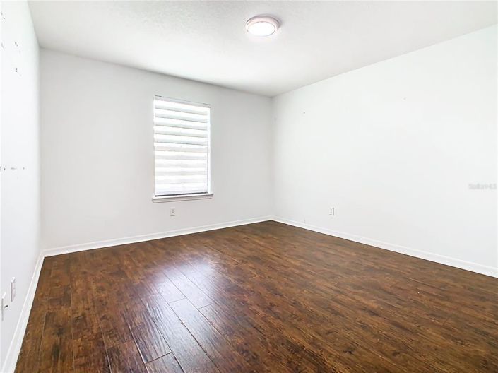 Image No.40-5 Bed House for sale