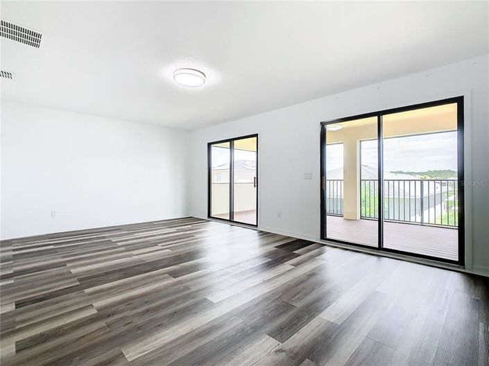 Image No.46-5 Bed House for sale