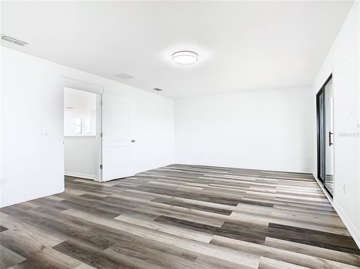 Image No.47-5 Bed House for sale