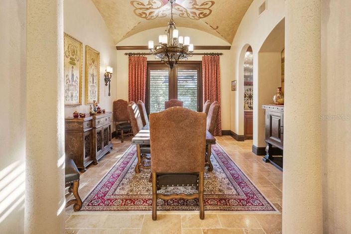 Image No.20-5 Bed House for sale