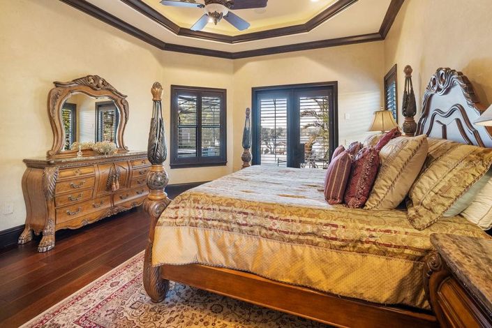 Image No.37-5 Bed House for sale