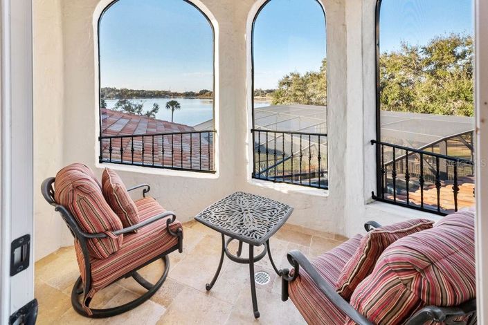 Image No.60-5 Bed House for sale