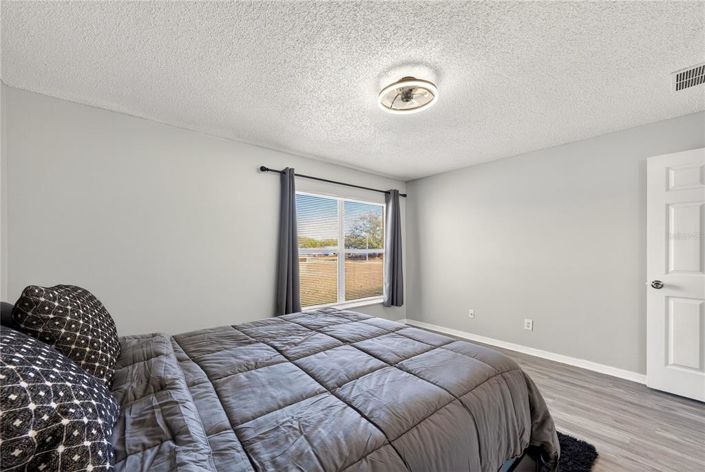 Image No.20-3 Bed House for sale