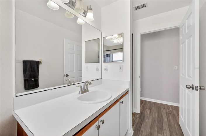 Image No.34-3 Bed House for sale