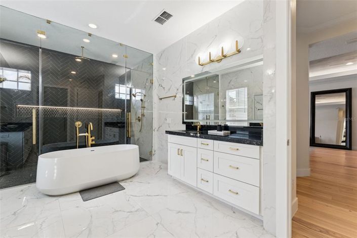 Image No.21-Maison de 4 chambres à vendre à Saint John