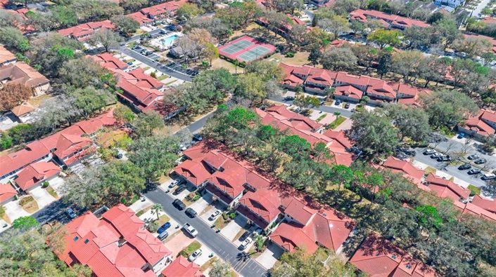 Image No.10-2 Bed Townhouse for sale