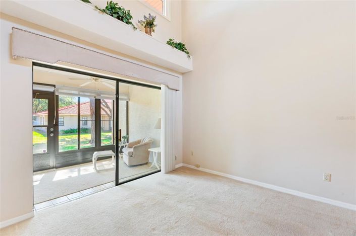 Image No.35-2 Bed Townhouse for sale