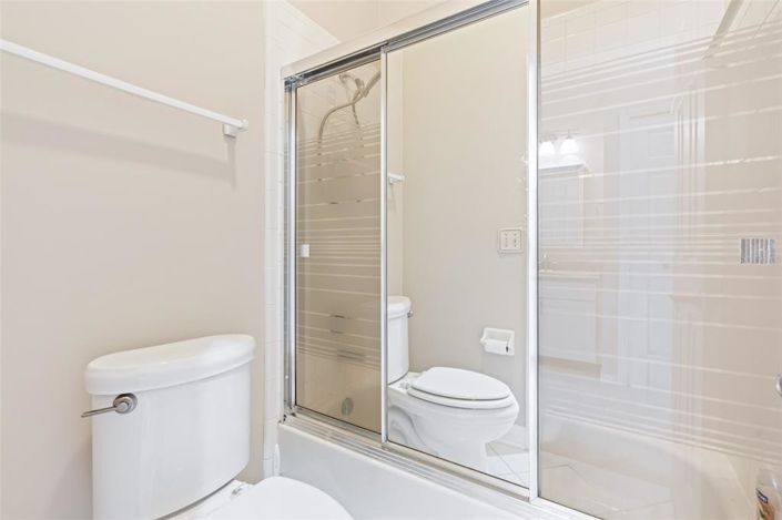 Image No.58-2 Bed Townhouse for sale