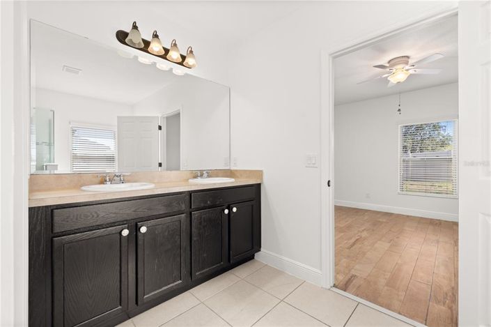 Image No.13-Maison de 4 chambres à vendre à Saint John