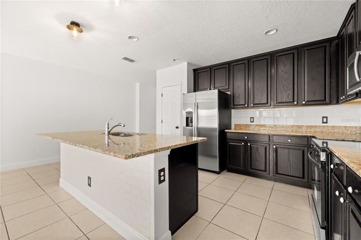 Image No.16-Maison de 4 chambres à vendre à Saint John