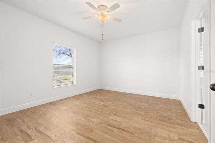 Image No.8-Maison de 4 chambres à vendre à Saint John