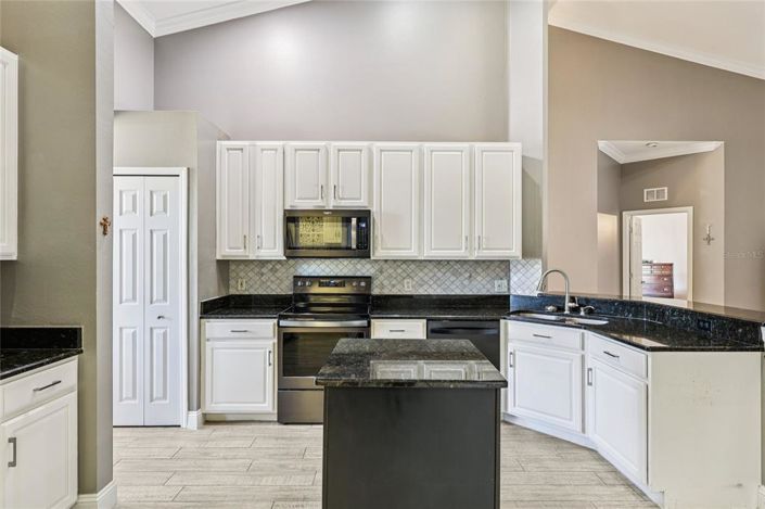 Image No.15-Maison de 4 chambres à vendre à Saint John