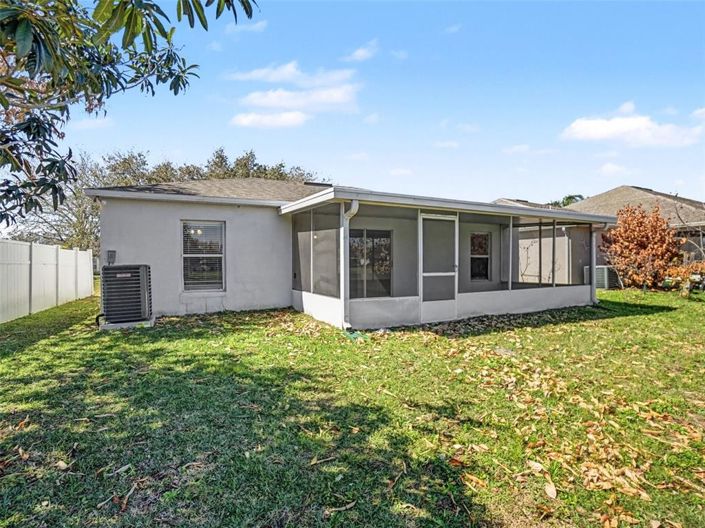 Image No.15-3 Bed House for sale