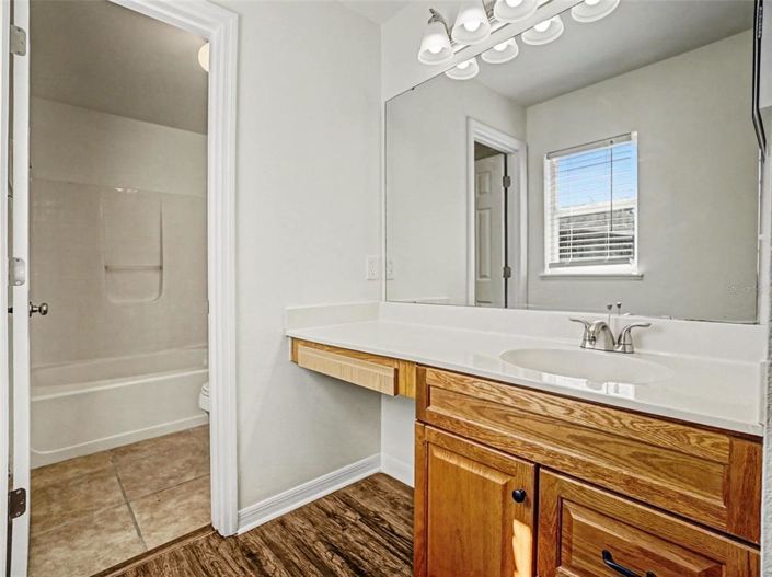 Image No.9-3 Bed House for sale