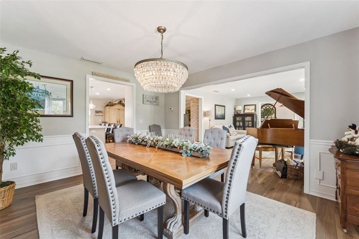 Image No.12-4 Bed House for sale