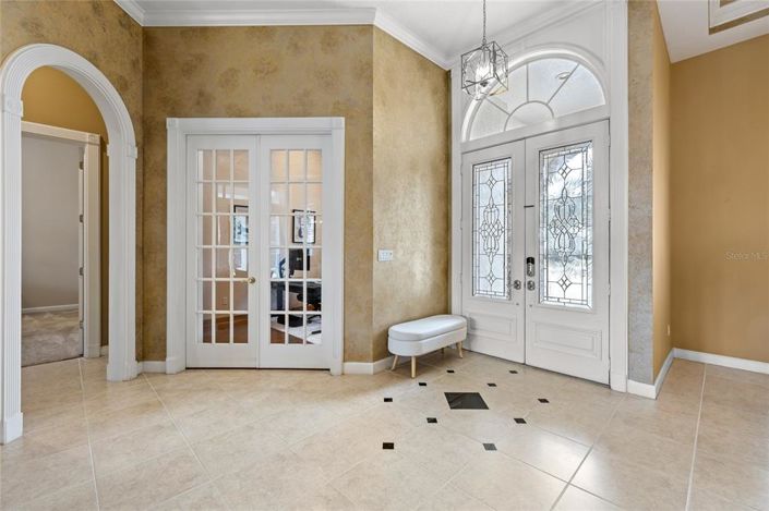 Image No.13-5 Bed House for sale