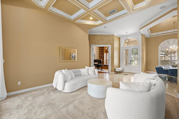 Image No.16-5 Bed House for sale