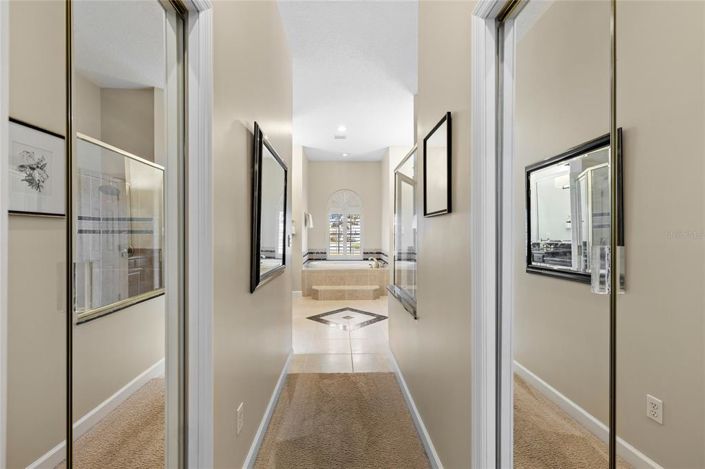 Image No.24-5 Bed House for sale