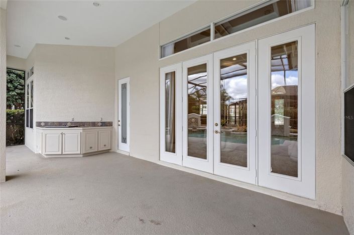 Image No.40-5 Bed House for sale