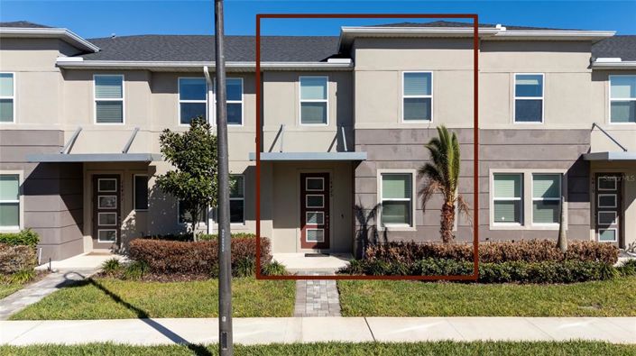 Image No.2-3 Bed Townhouse for sale