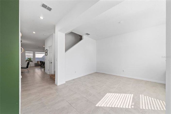 Image No.3-3 Bed Townhouse for sale