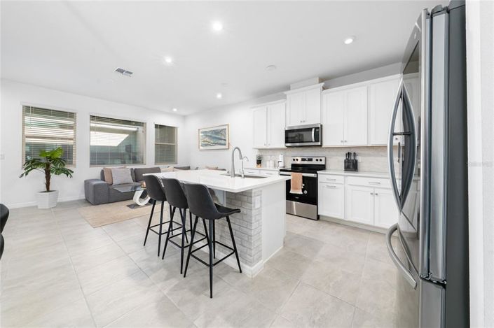 Image No.9-3 Bed Townhouse for sale