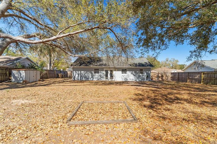 Image No.20-3 Bed House for sale