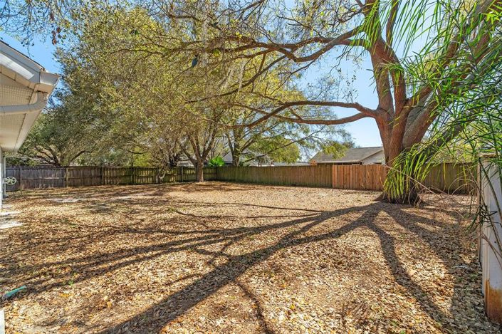 Image No.22-3 Bed House for sale