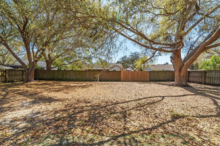 Image No.24-3 Bed House for sale