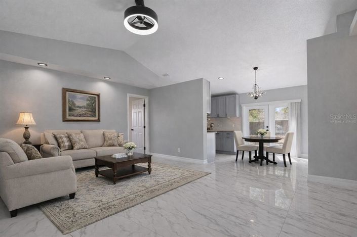 Image No.3-3 Bed House for sale