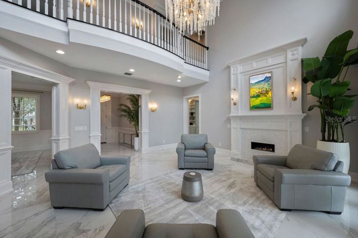 Image No.3-5 Bed House for sale