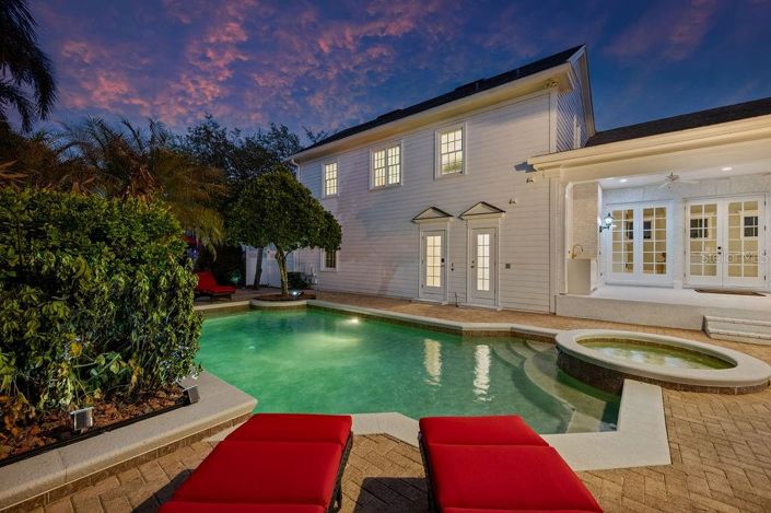 Image No.45-5 Bed House for sale