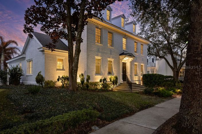 Image No.60-5 Bed House for sale