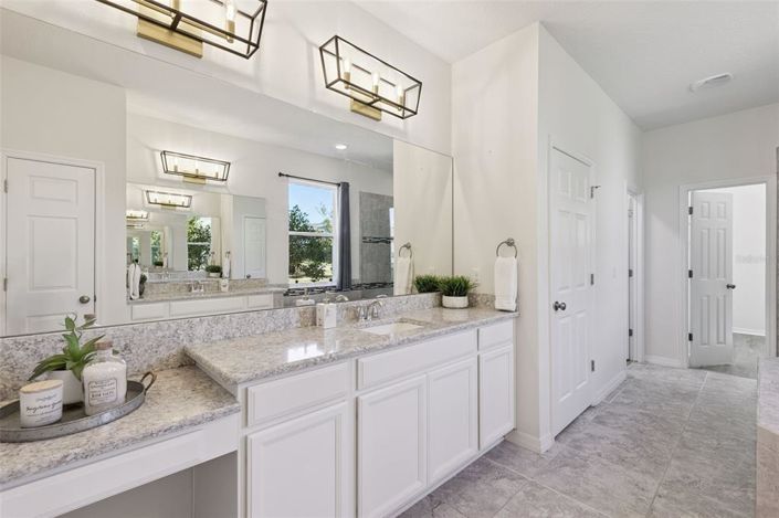 Image No.21-6 Bed House for sale