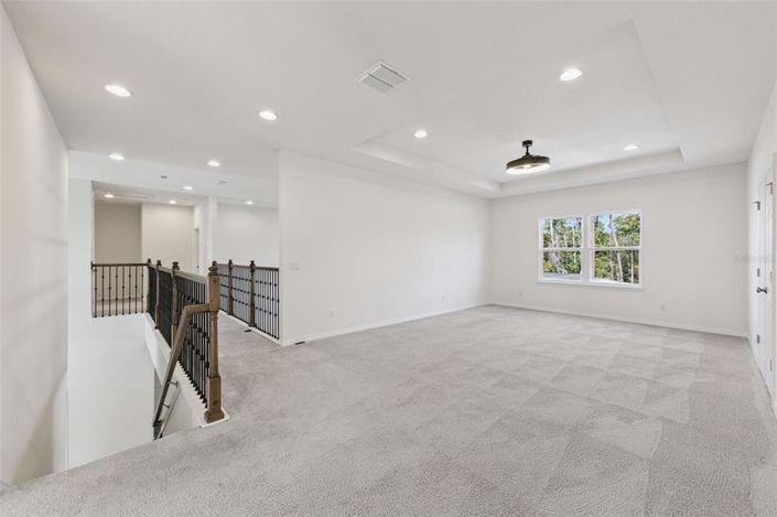 Image No.25-6 Bed House for sale