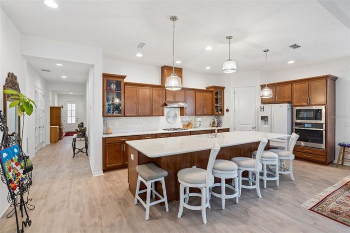 Image No.10-3 Bed House for sale