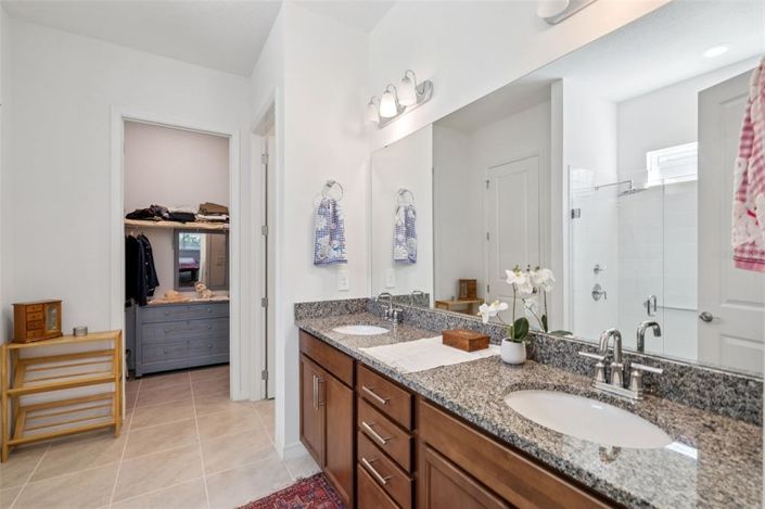 Image No.21-3 Bed House for sale