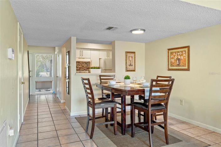 Image No.7-Maison de ville de 2 chambres à vendre à Saint John