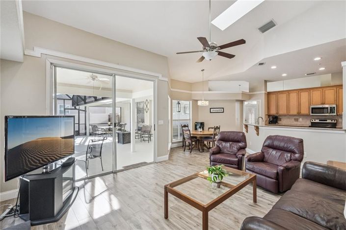 Image No.16-Maison de 4 chambres à vendre à Saint John