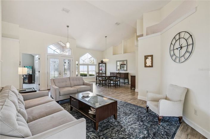 Image No.5-Maison de 4 chambres à vendre à Saint John