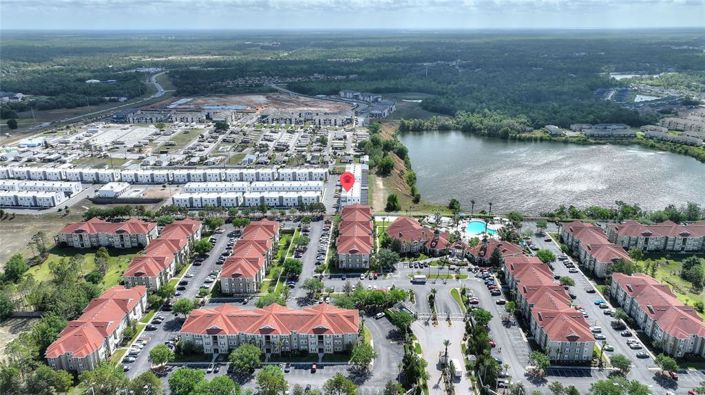 Image No.56-6 Bed Townhouse for sale