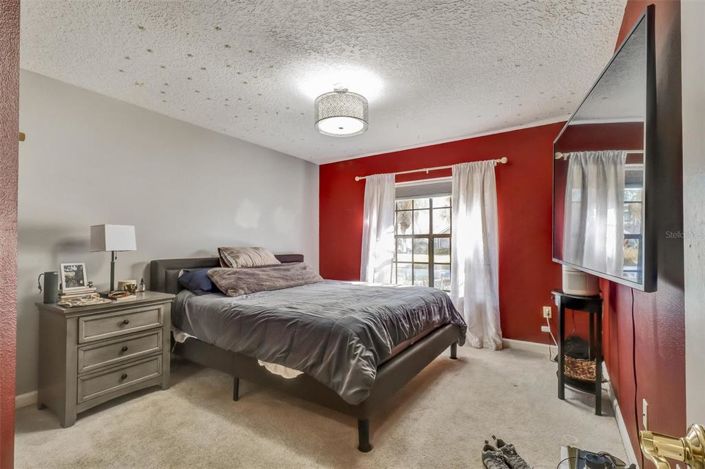 Image No.22-4 Bed House for sale